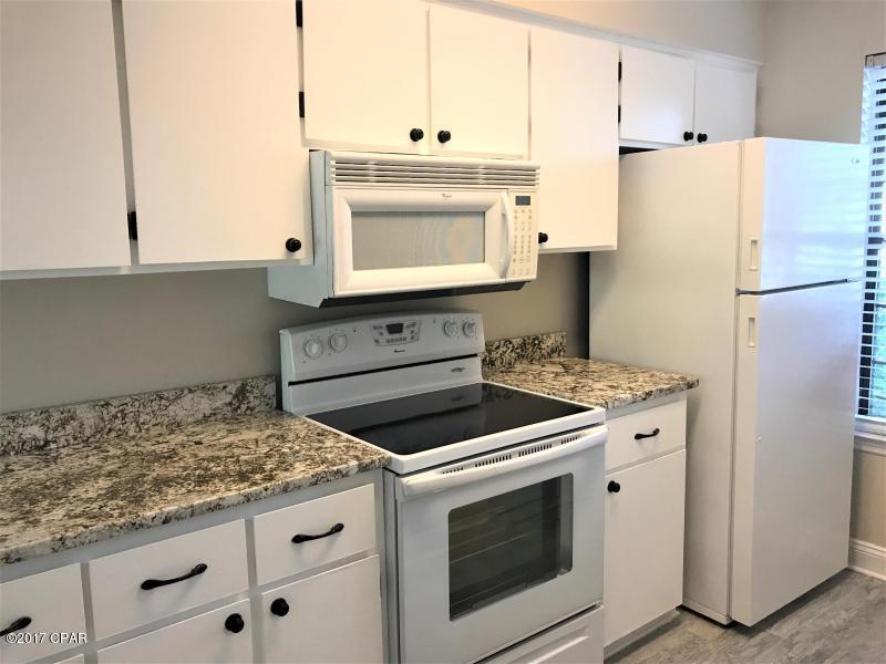 Greenwood Estates 4 - Residential Lease