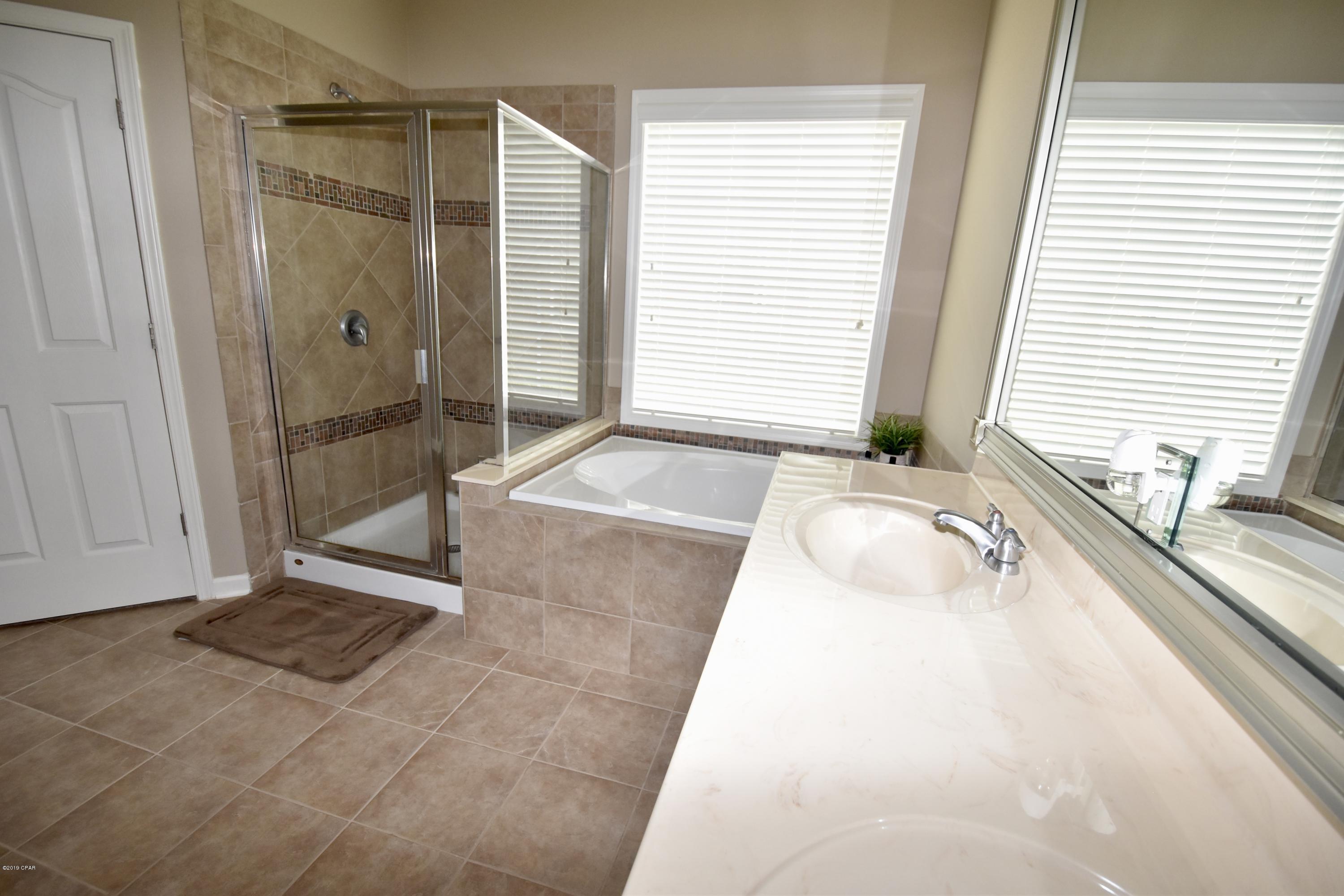 Hawks Landing - Residential