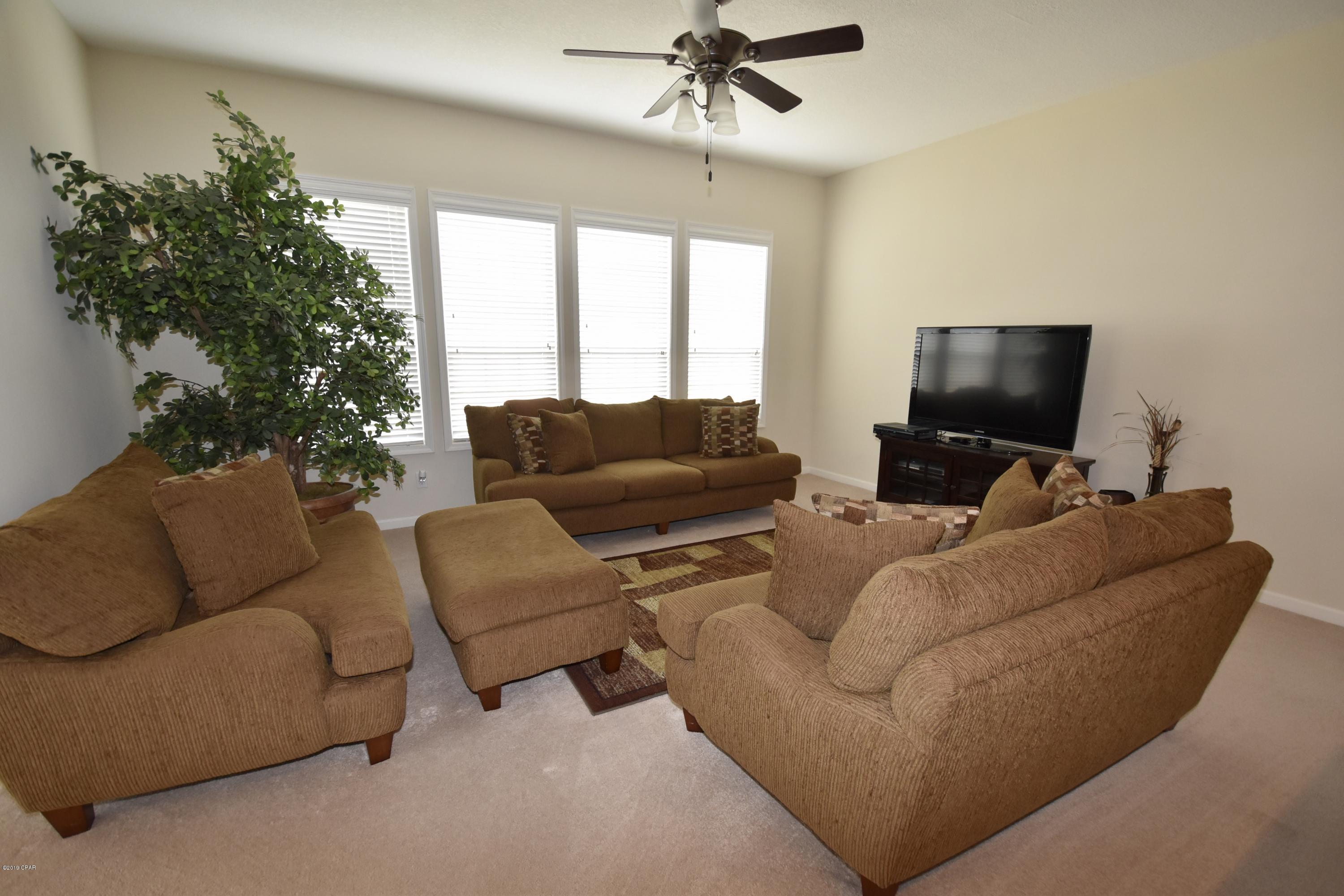 Hawks Landing - Residential