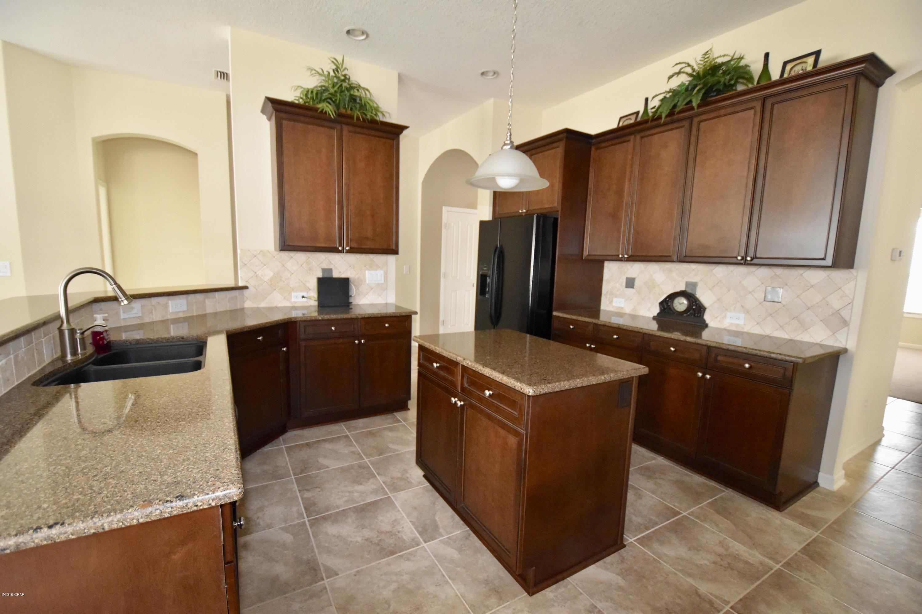 Hawks Landing - Residential