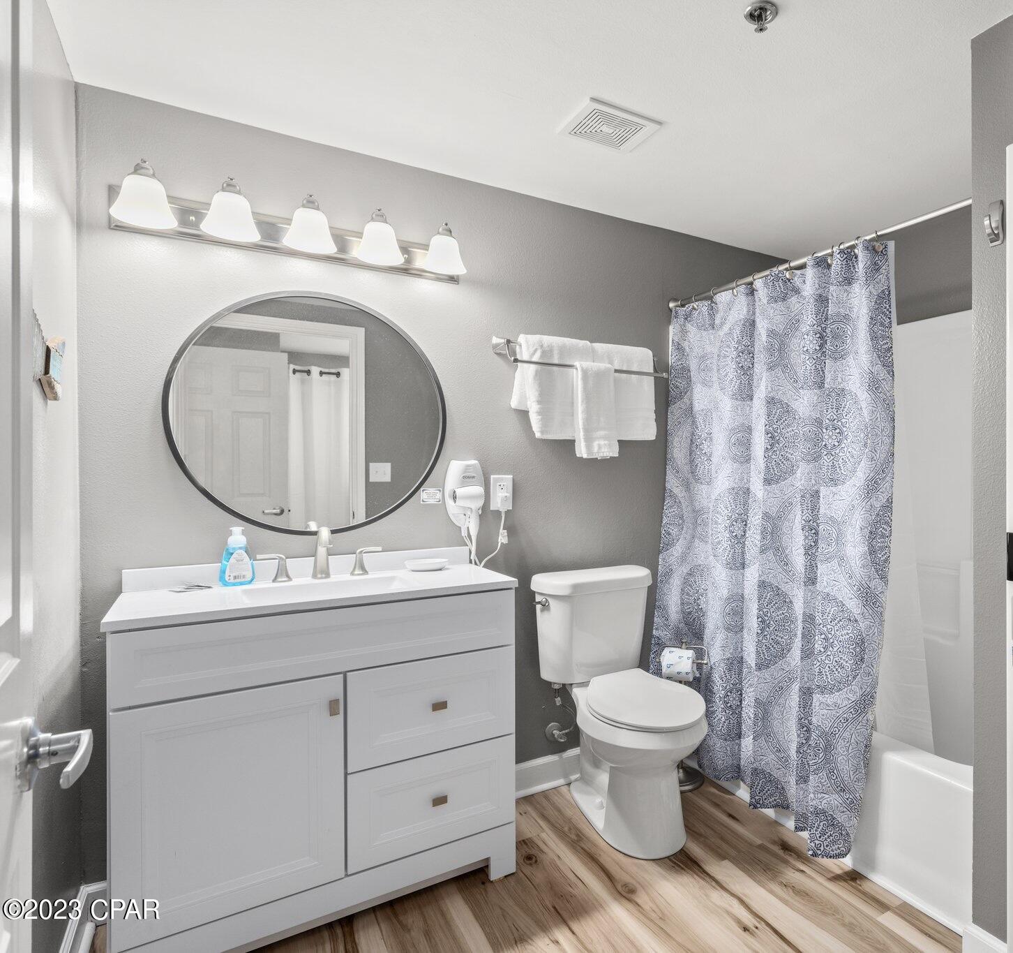 Shores Of Panama - Residential