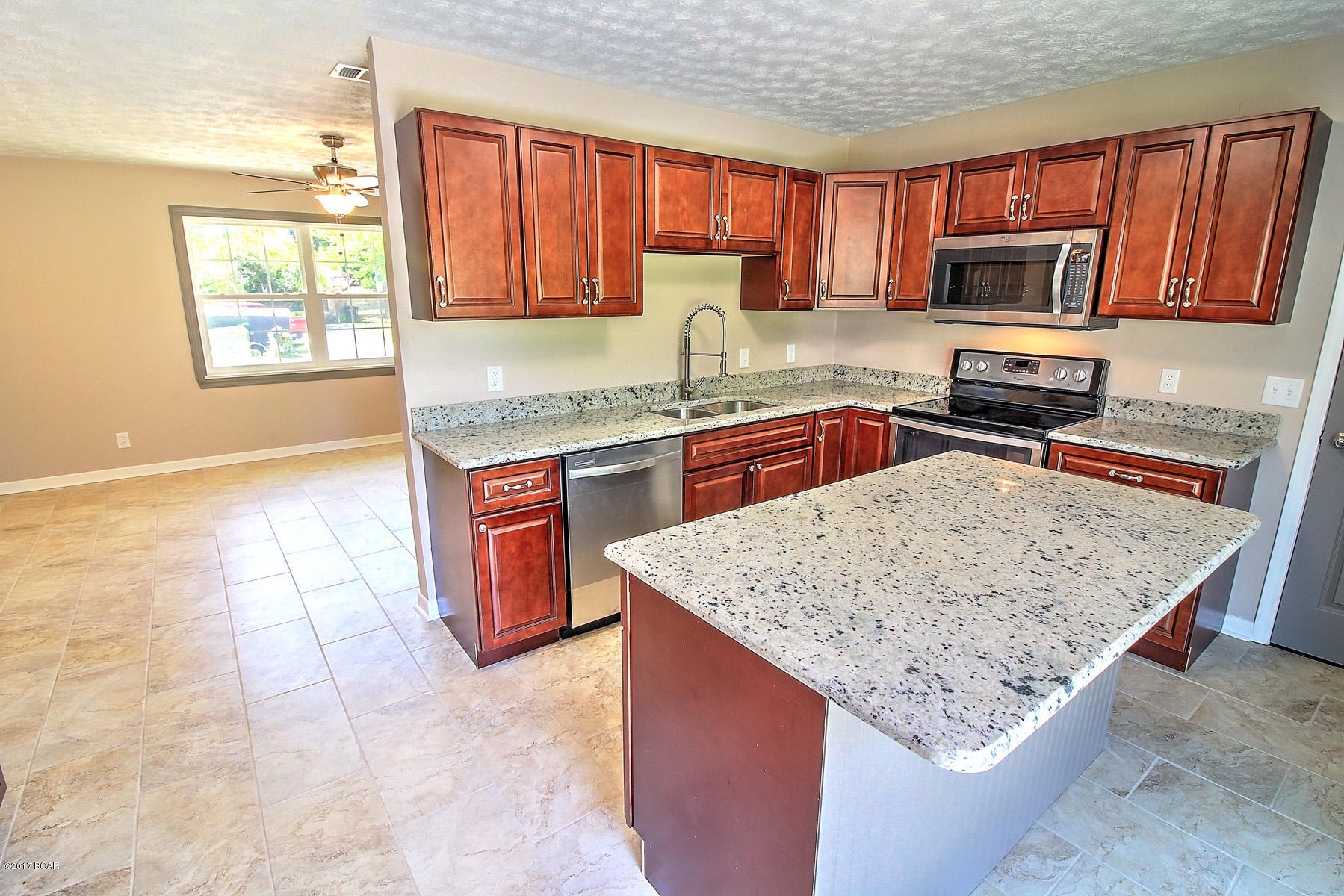 Towne & Country Lake Estates - Residential