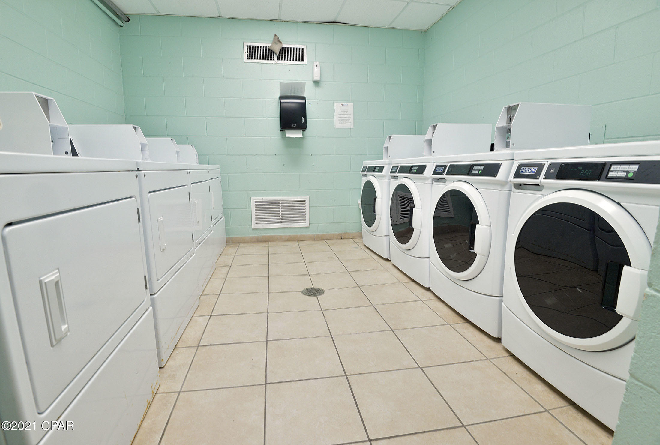 Sunbird Condo - Residential