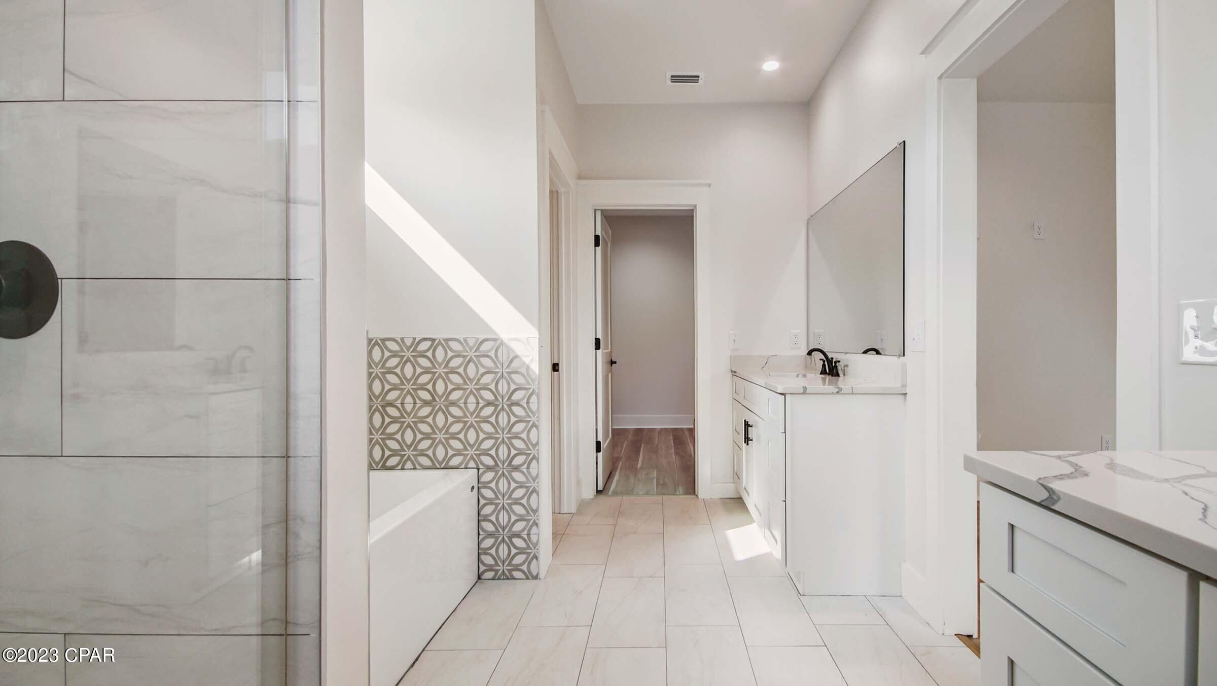 Woodlawn Unit 1 - Residential