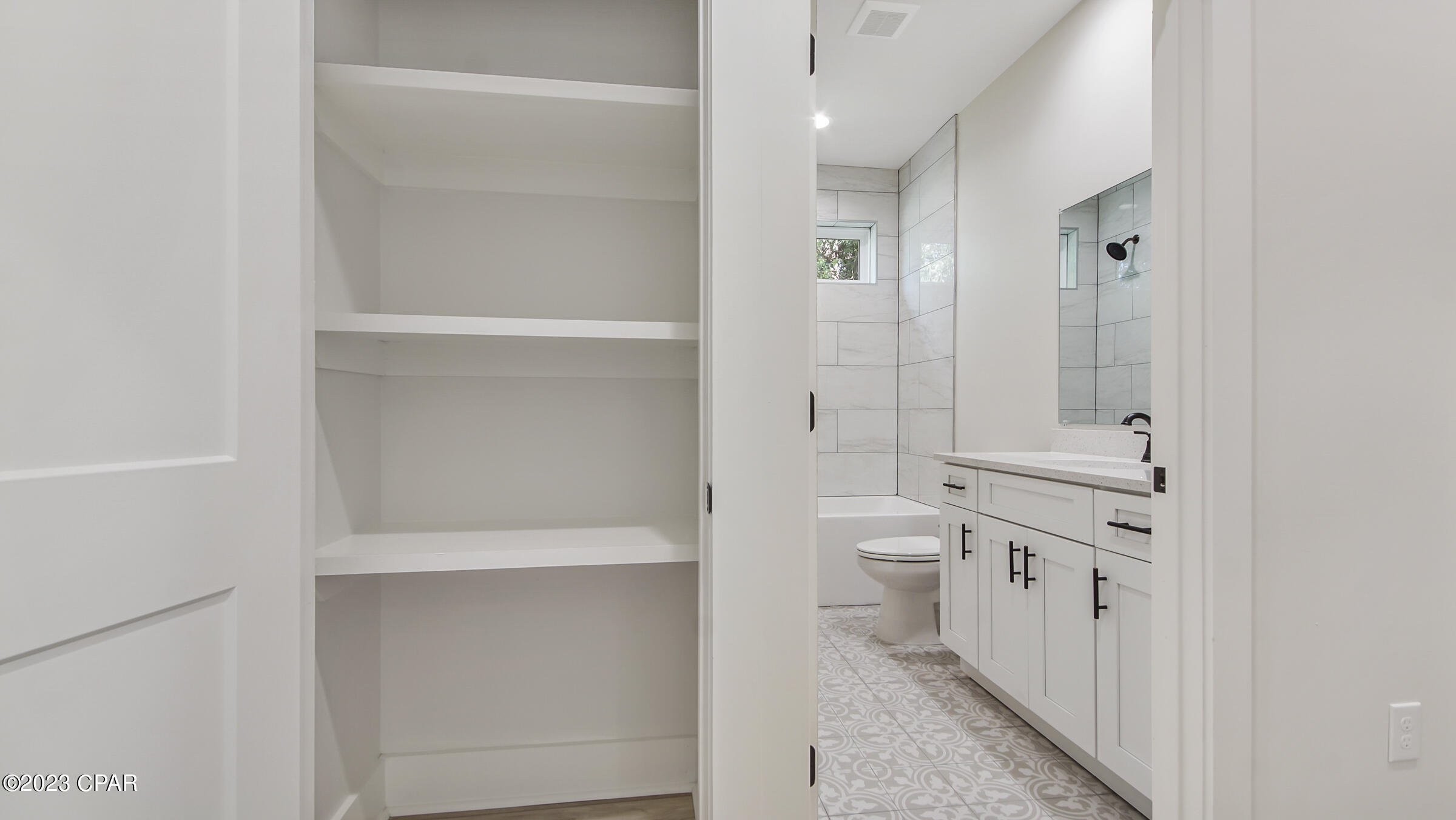 Woodlawn Unit 1 - Residential