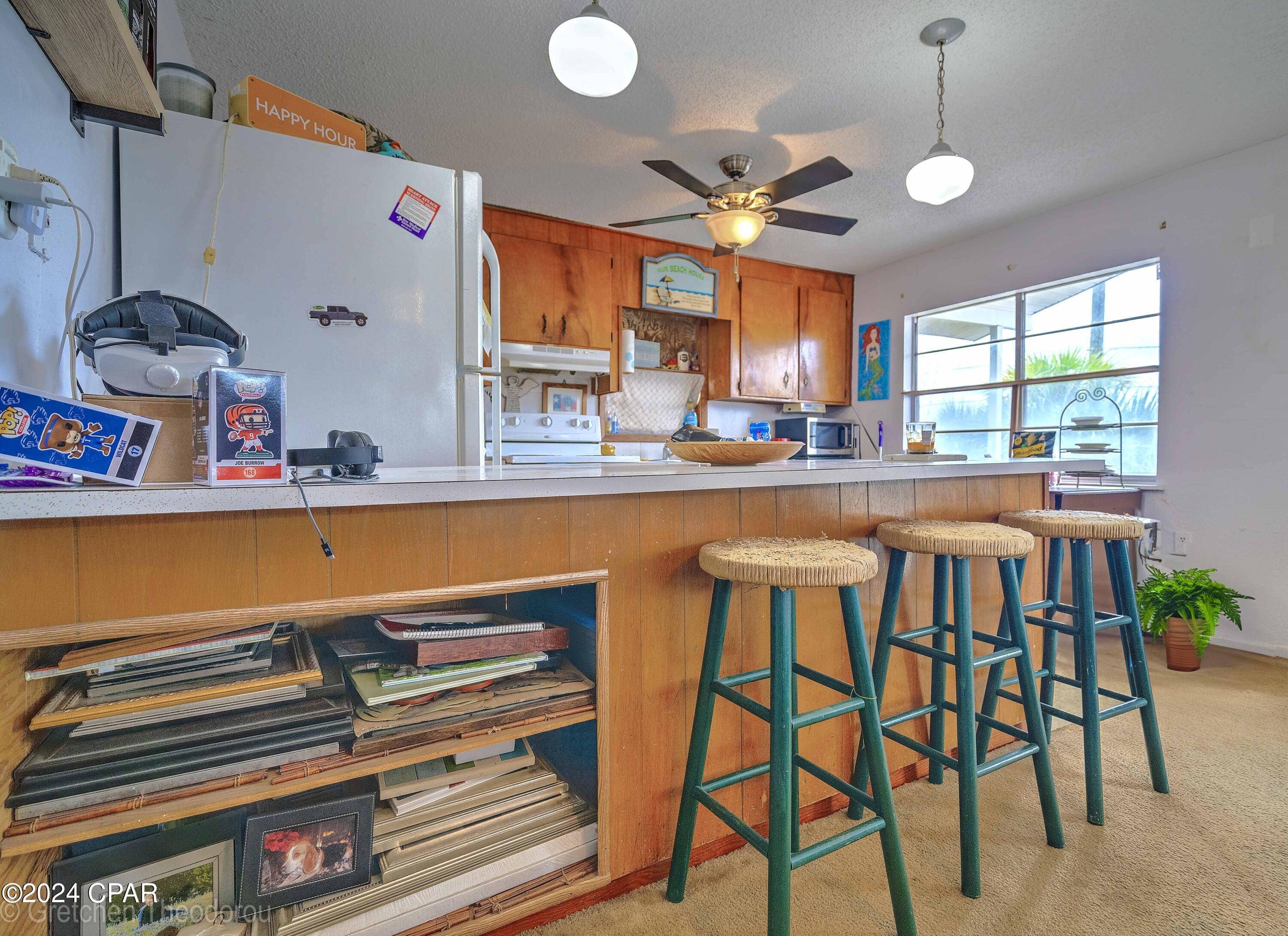 Holiday Beach Unit 14 - Residential