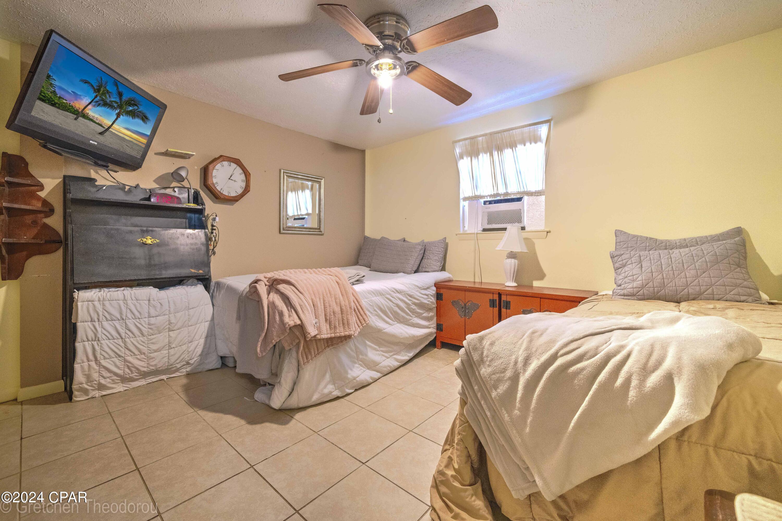 Holiday Beach Unit 14 - Residential