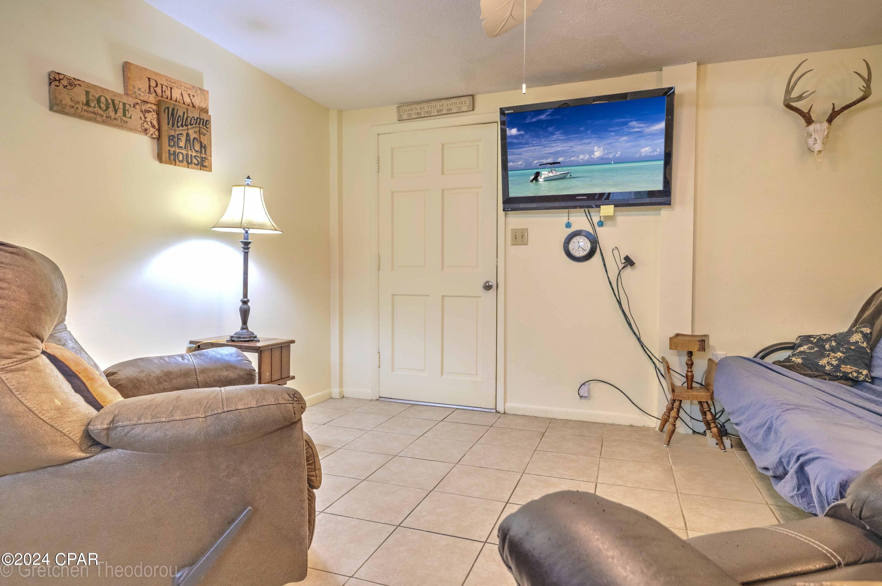 Holiday Beach Unit 14 - Residential