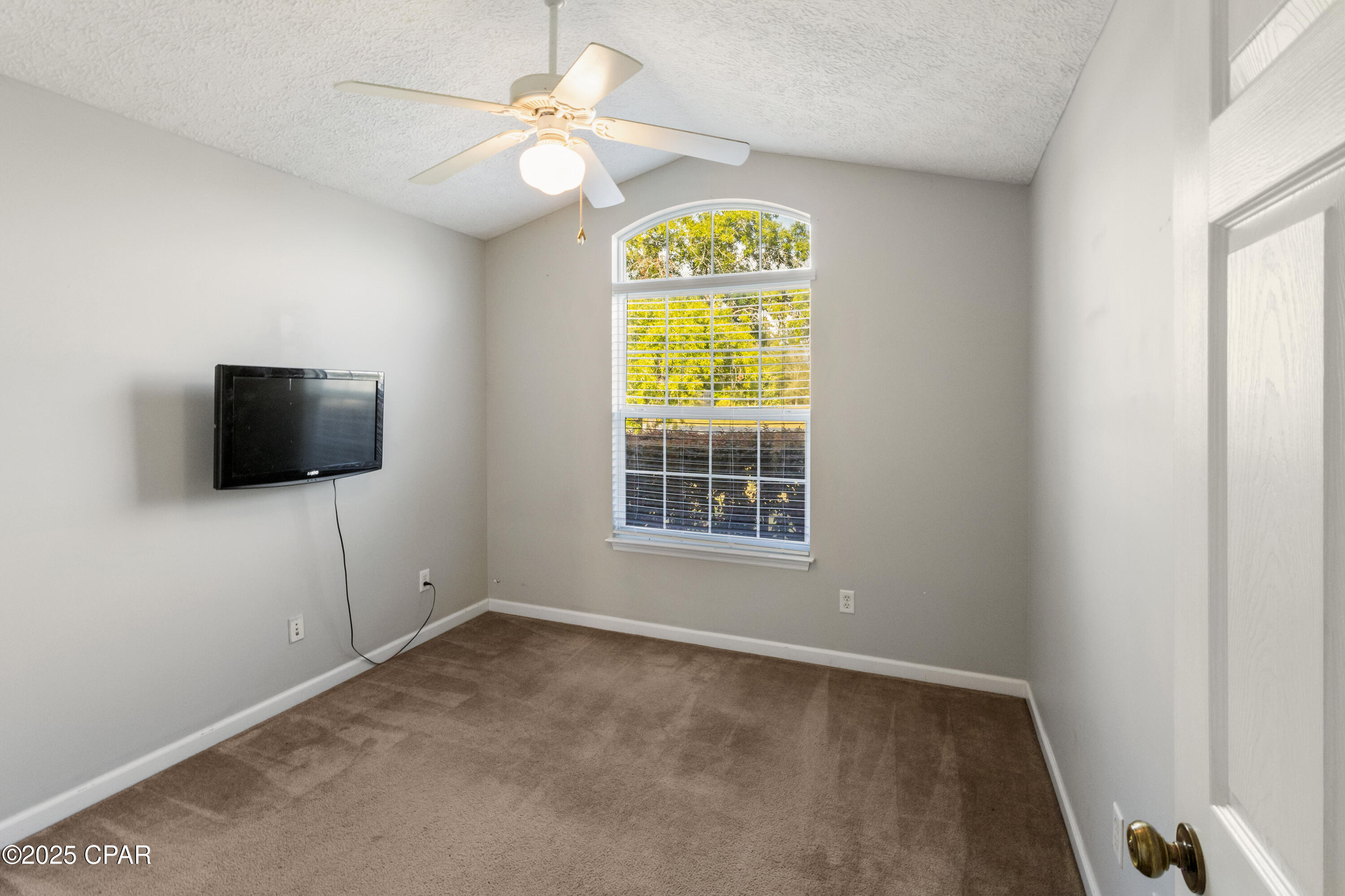 Woodcrest - Residential