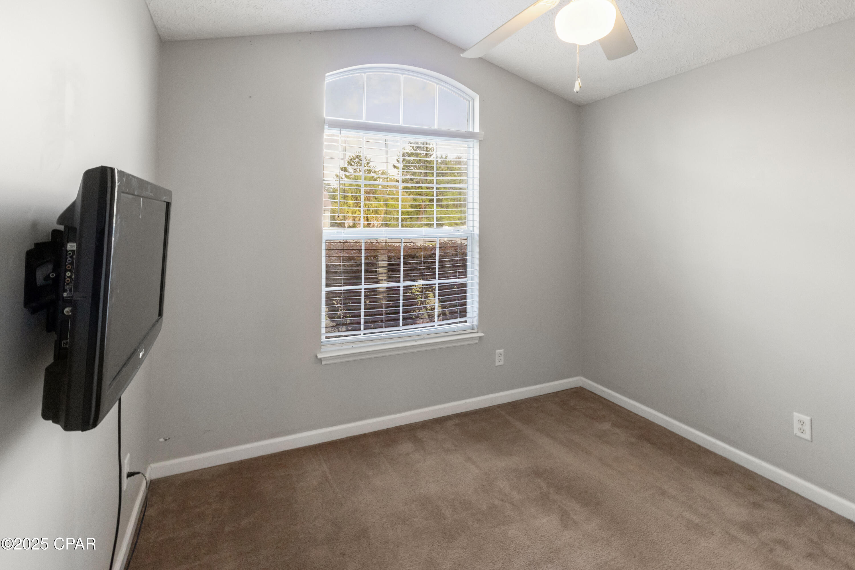 Woodcrest - Residential