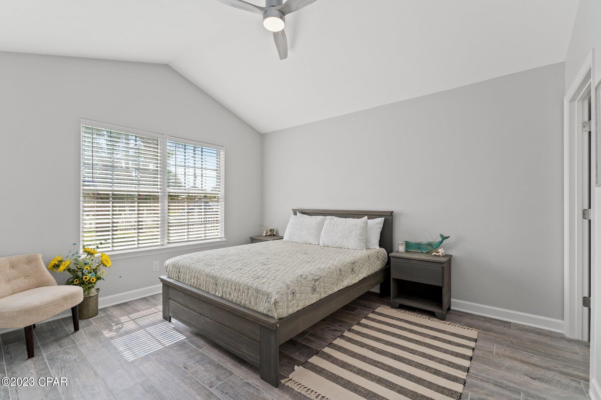 Casa De Las Flores - Residential