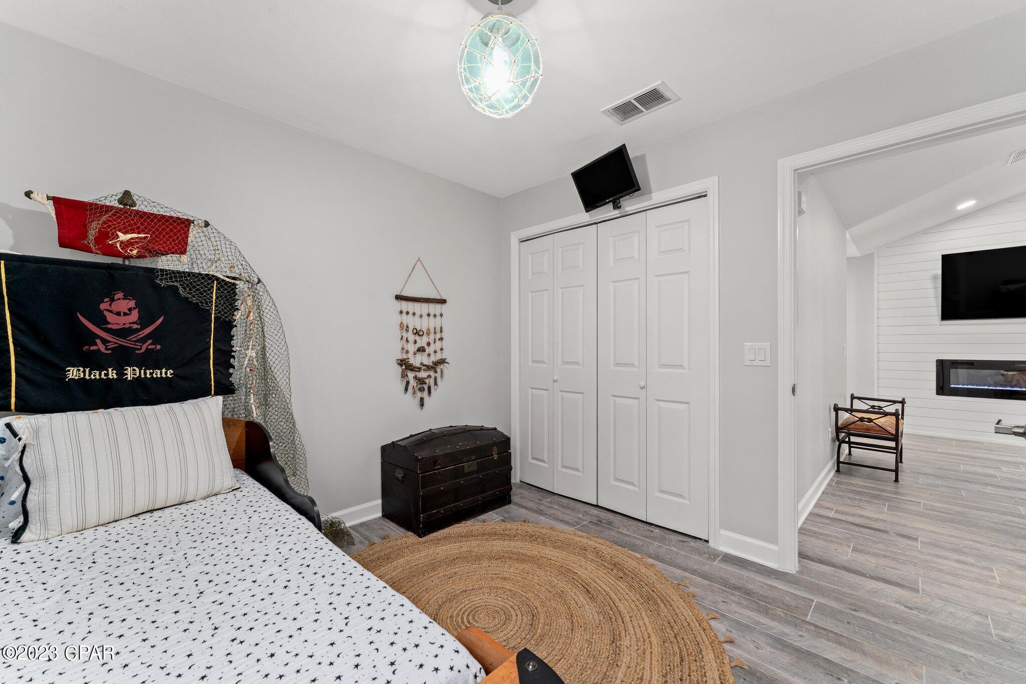 Casa De Las Flores - Residential