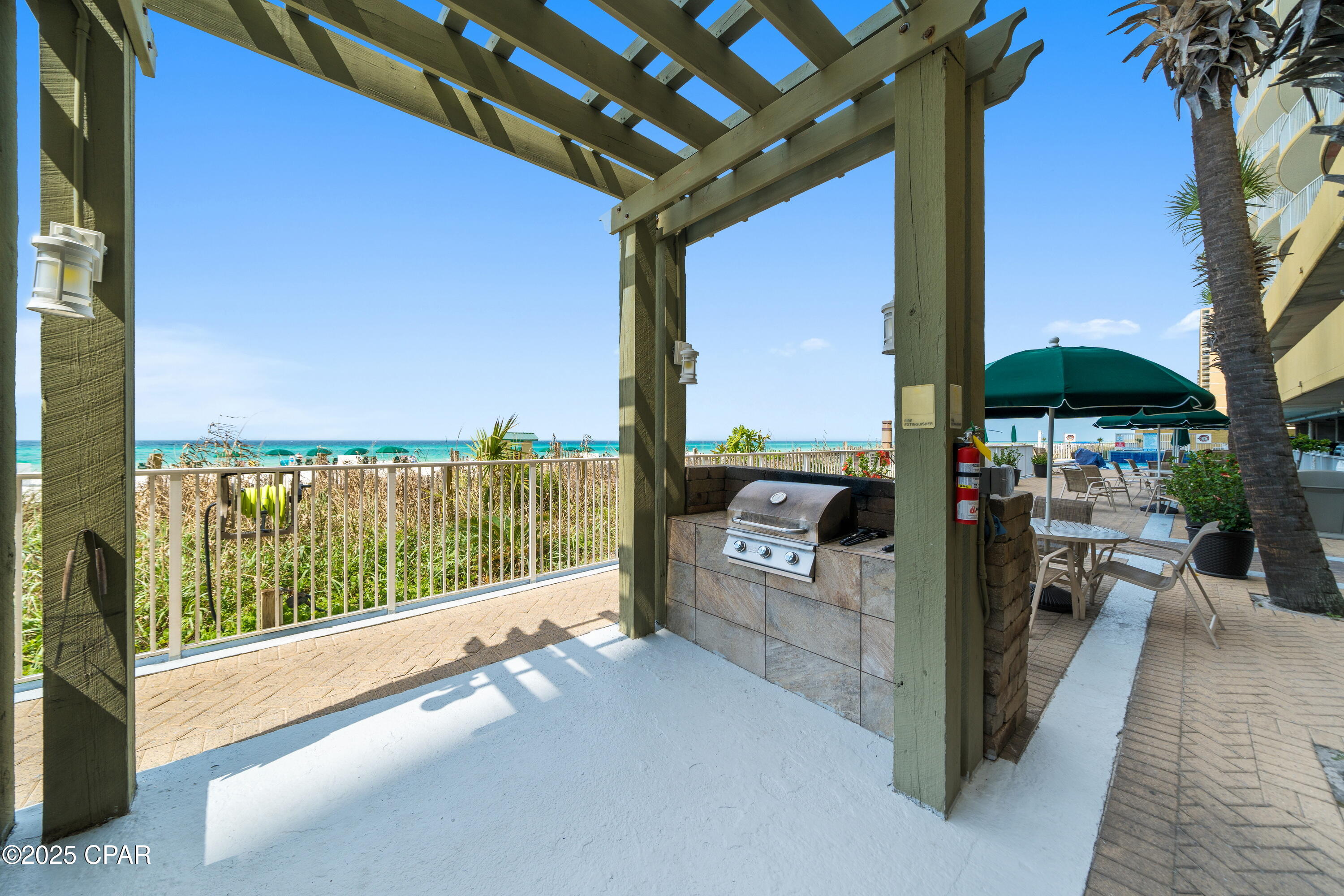 Emerald Isle - Residential