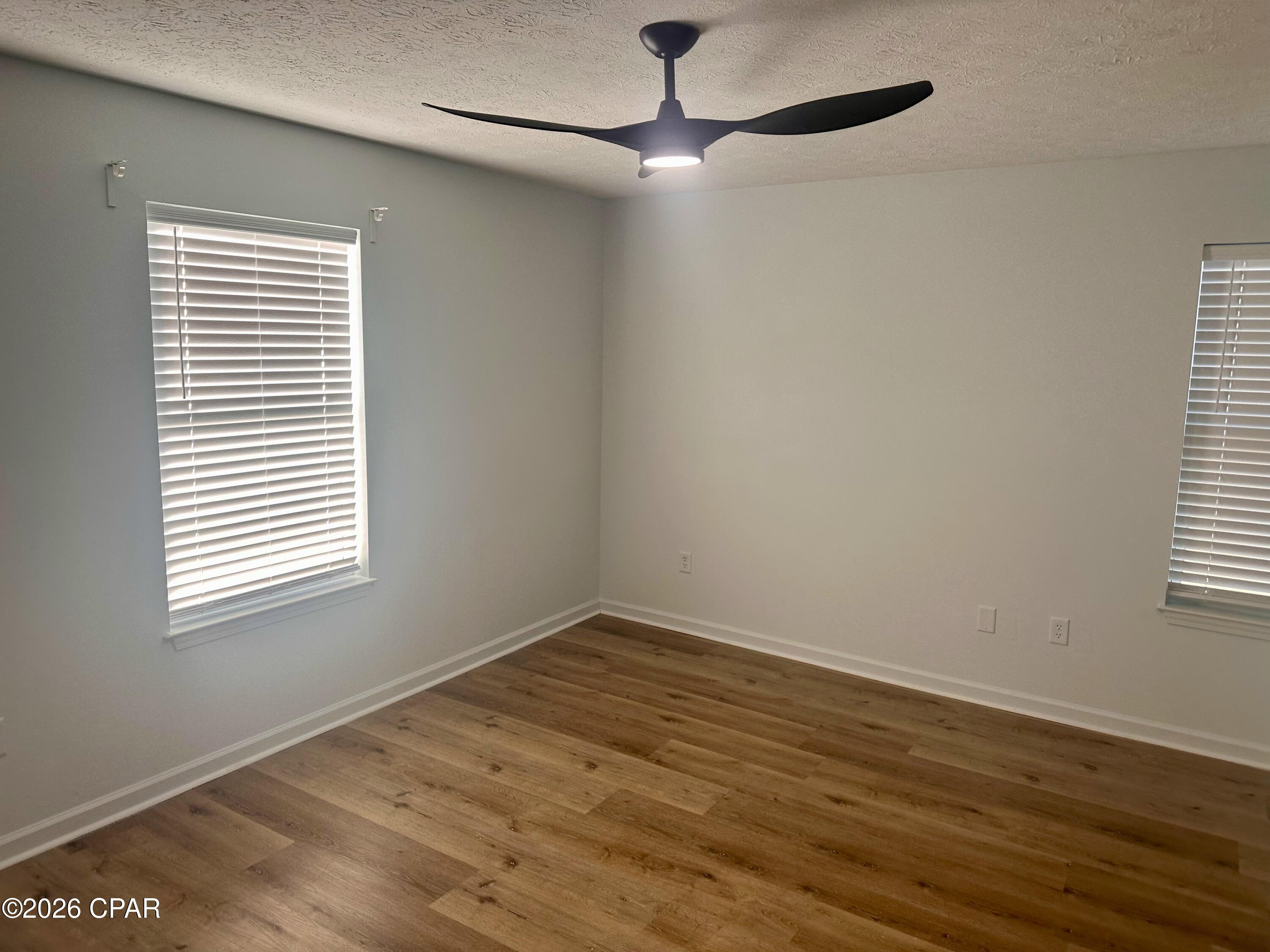 Palm Cove - Residential Lease