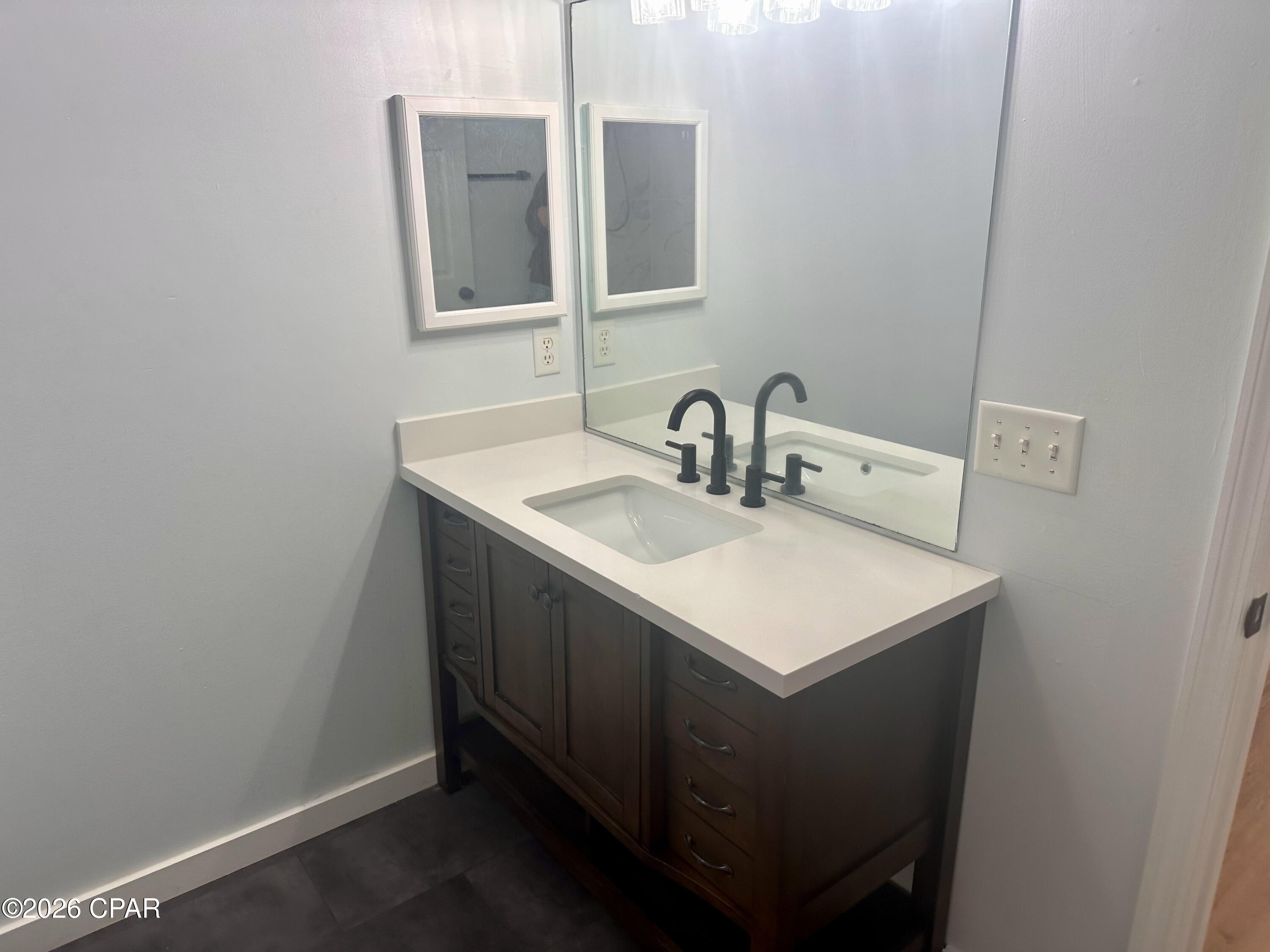 Palm Cove - Residential Lease