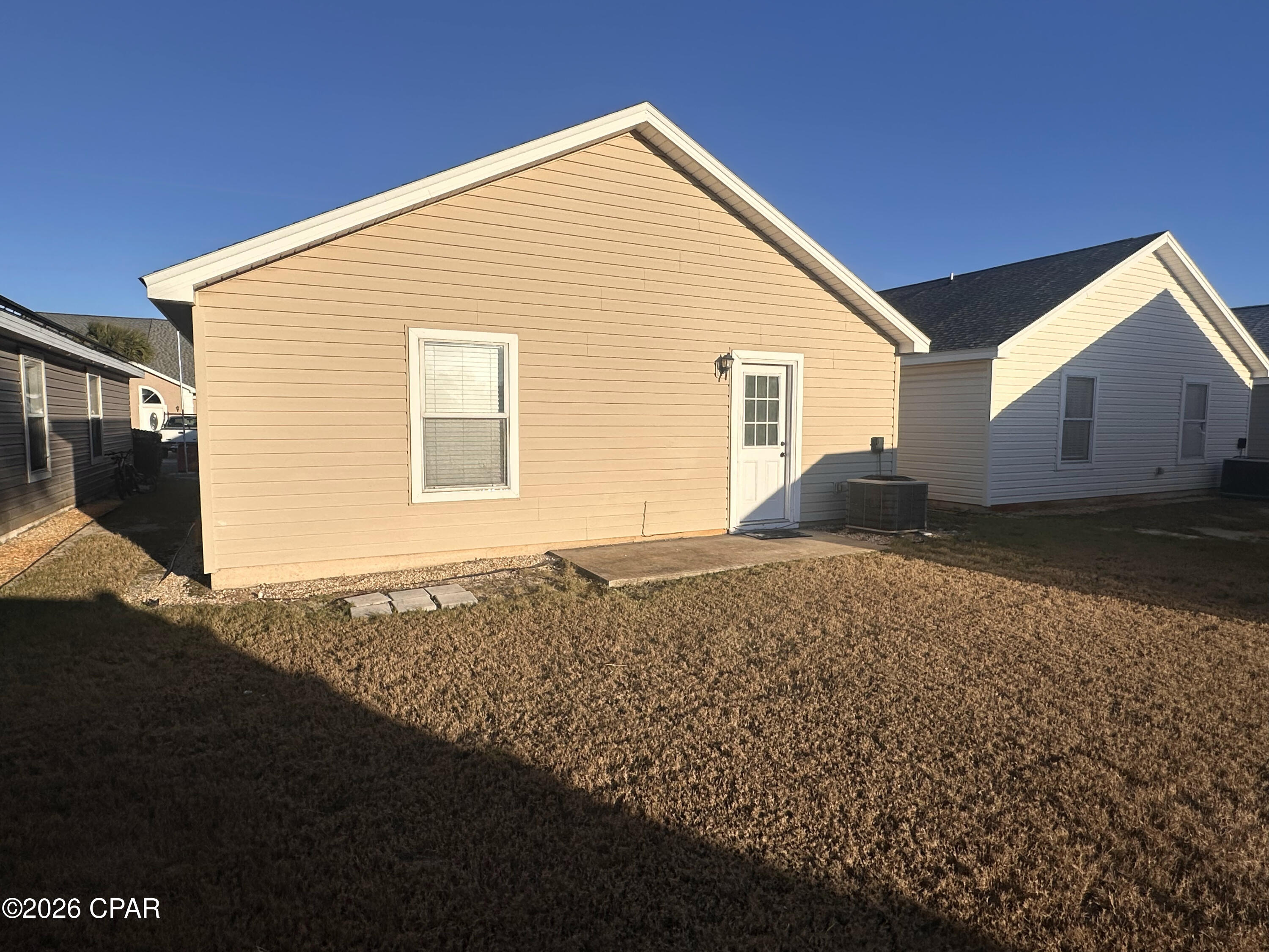 Palm Cove - Residential Lease