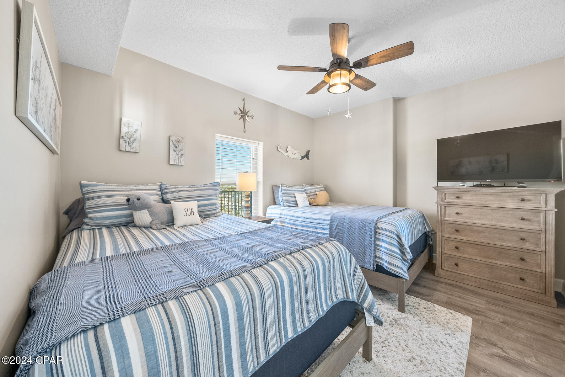 Tropic Winds - Residential