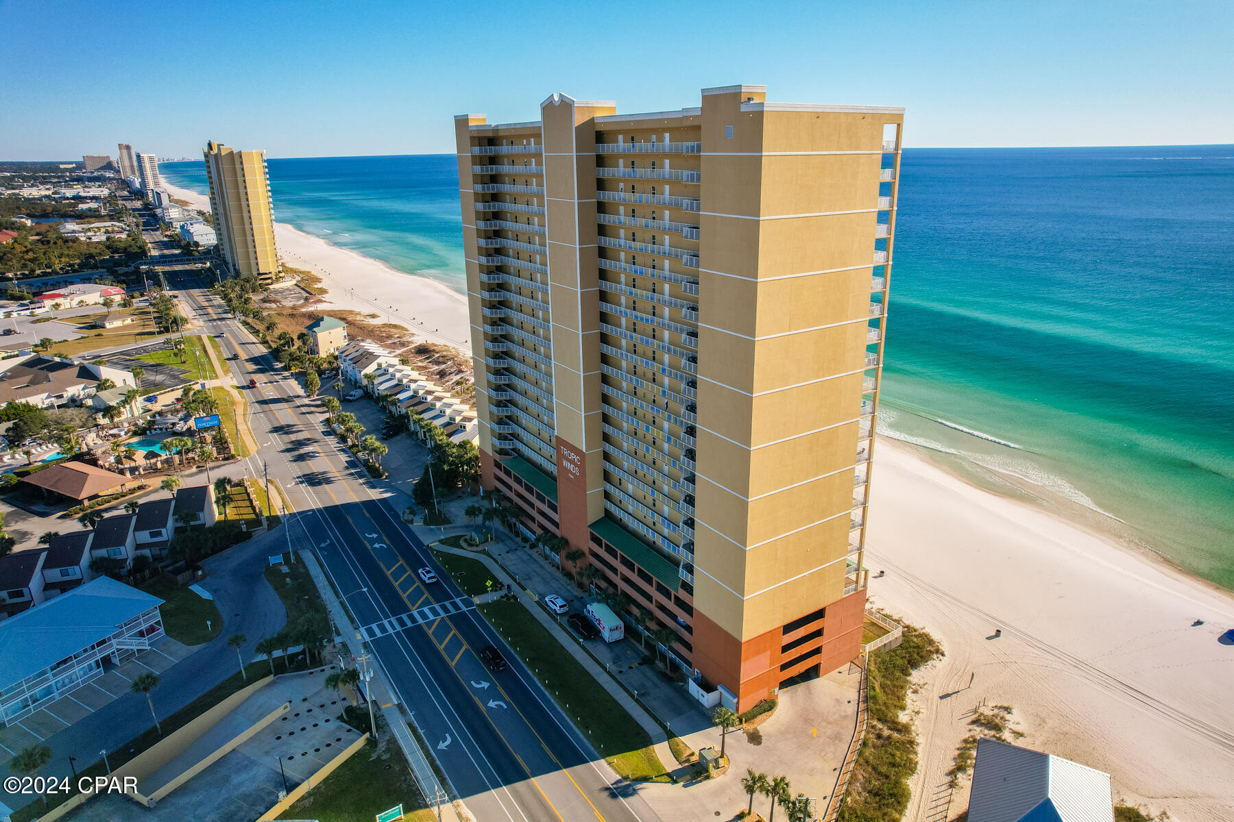 Tropic Winds - Residential