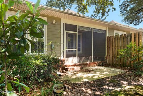 A home in Niceville