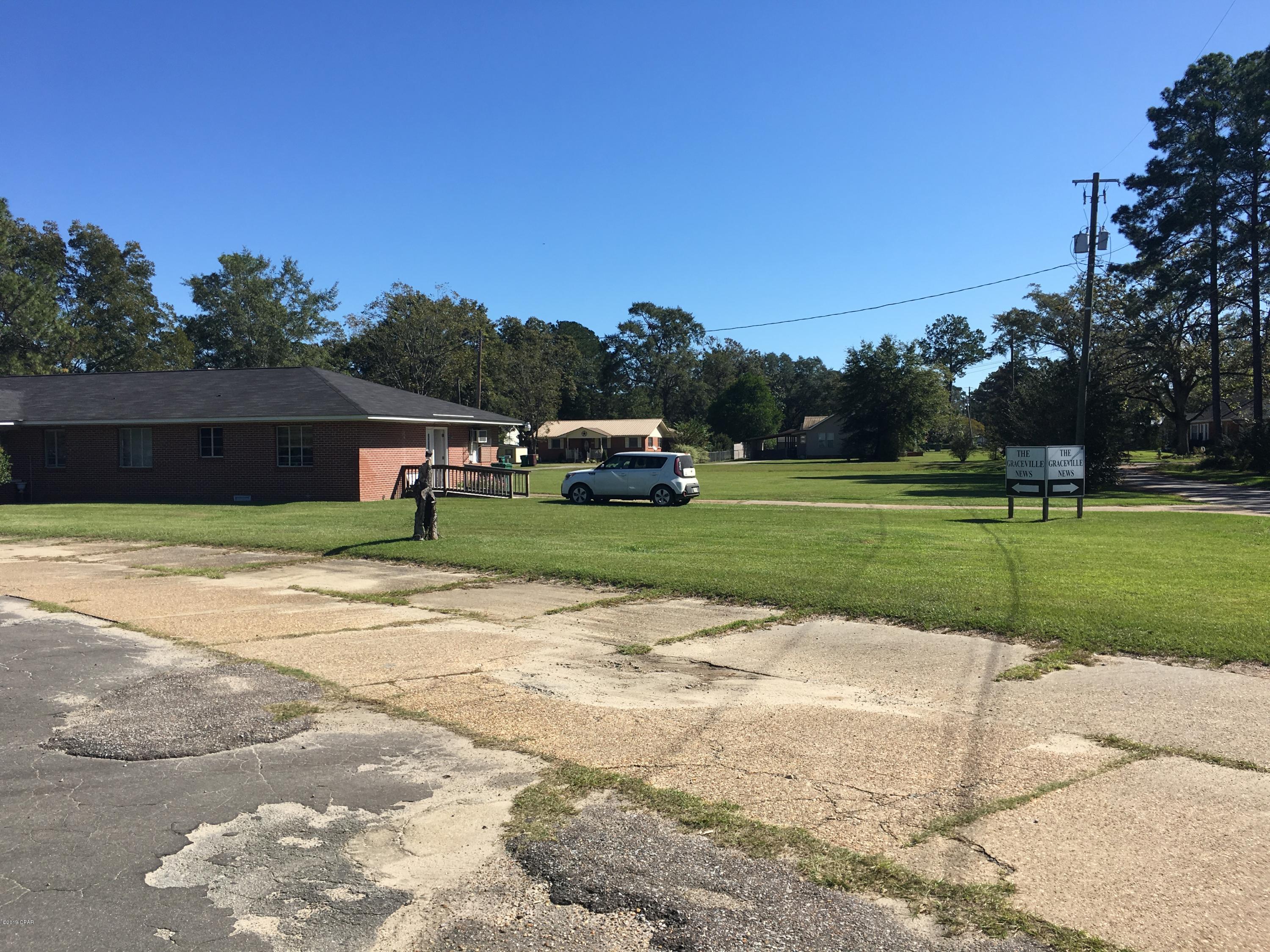 [No Recorded Subdiv] - Commercial Sale