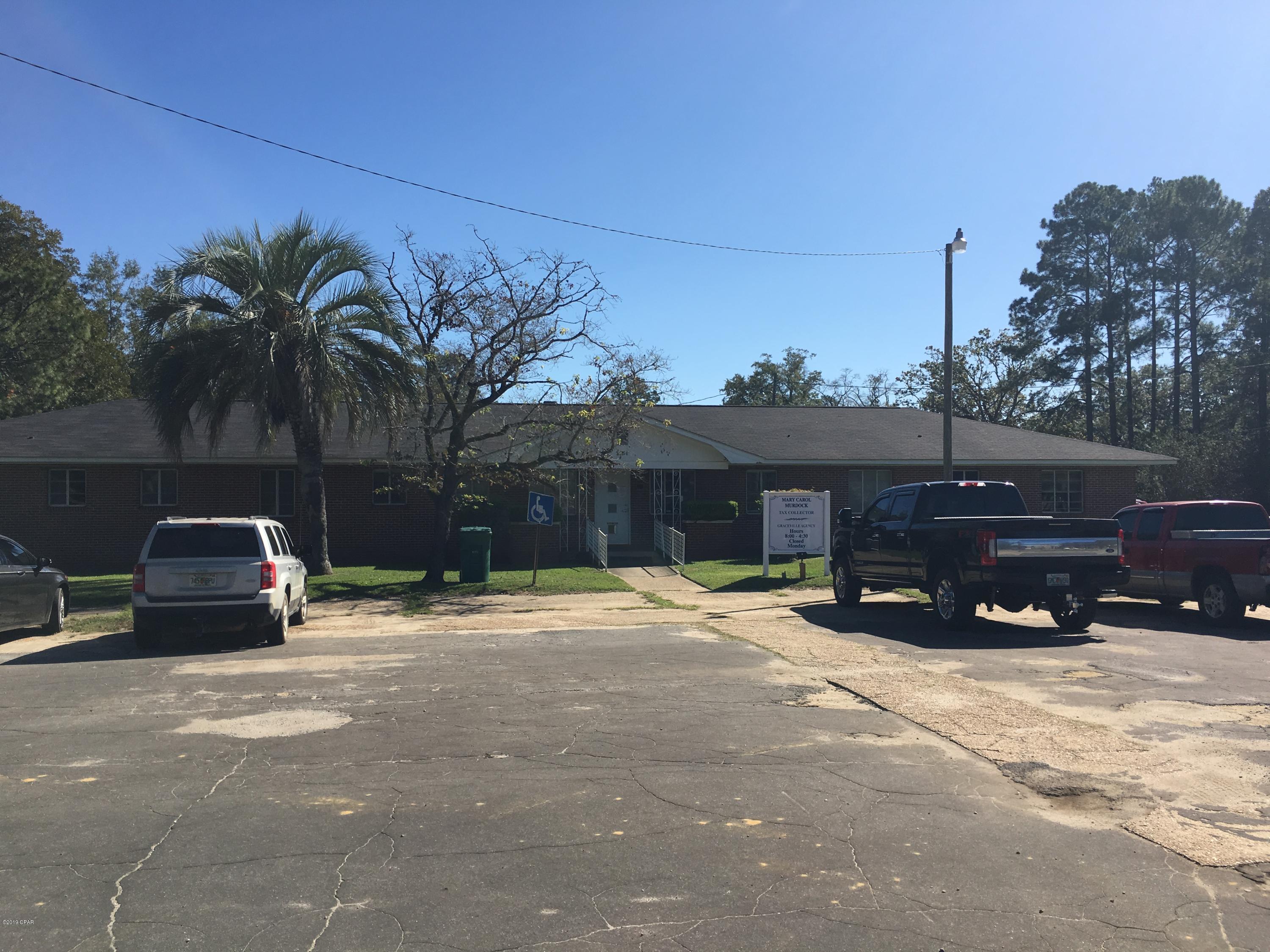 [No Recorded Subdiv] - Commercial Sale