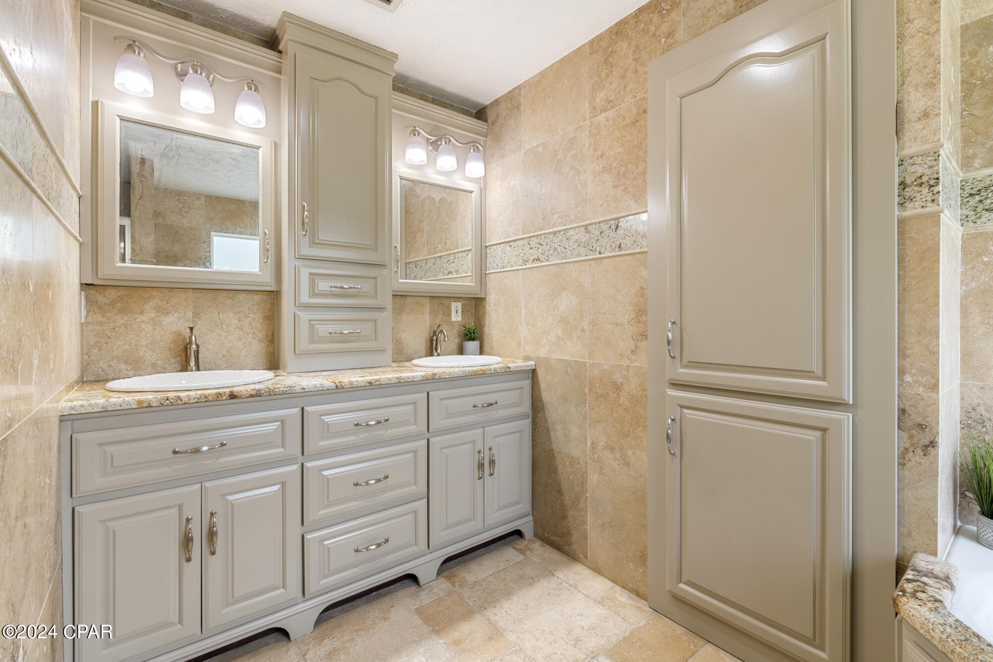 Hiland Heights - Residential