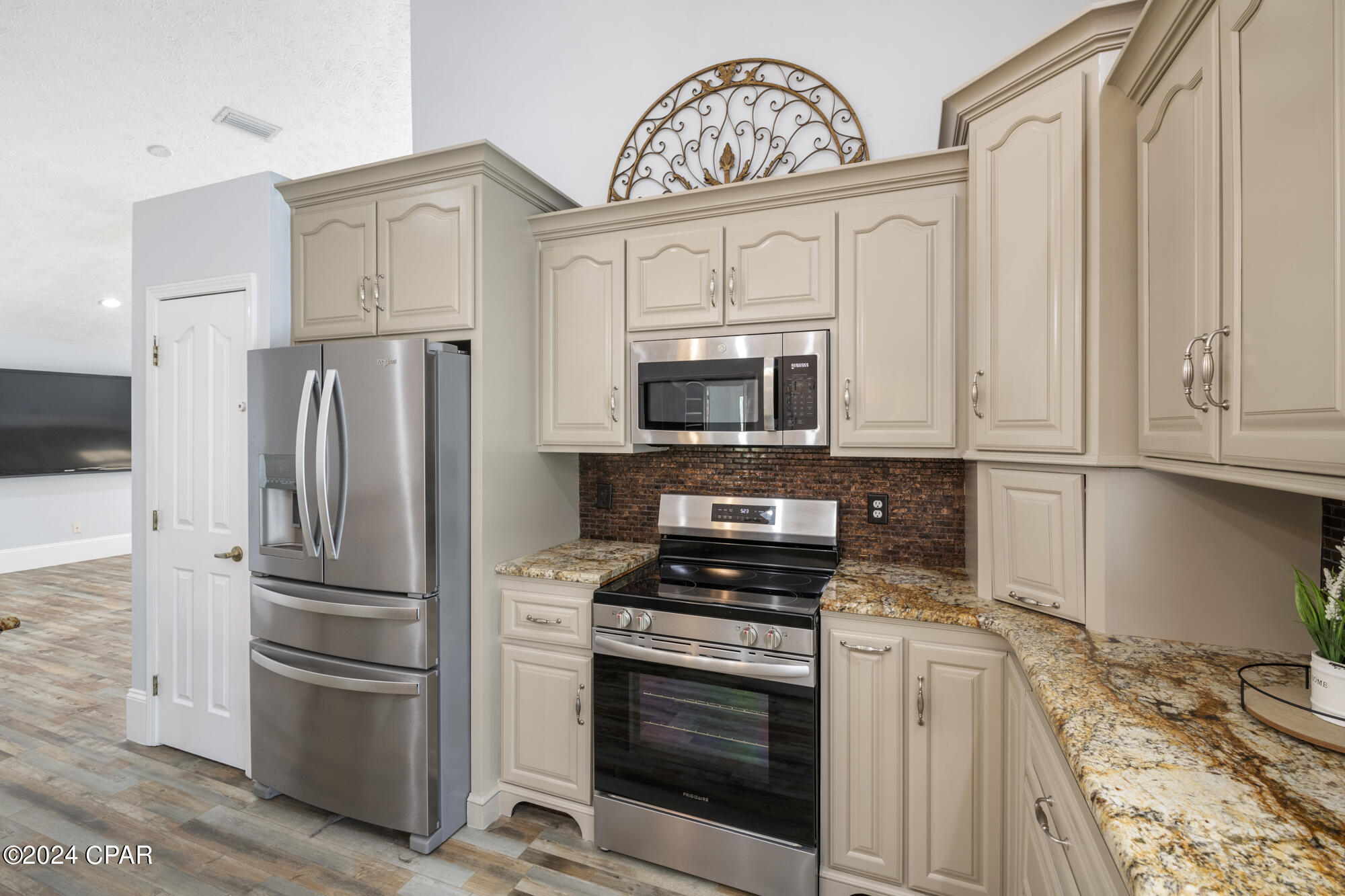 Hiland Heights - Residential