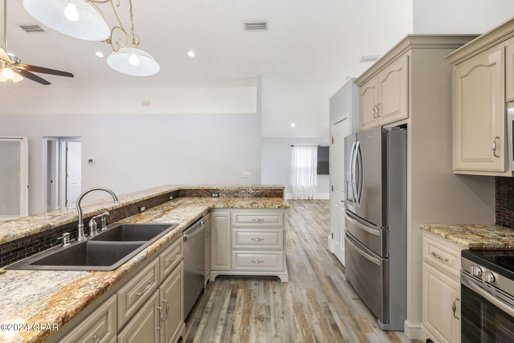 Hiland Heights - Residential