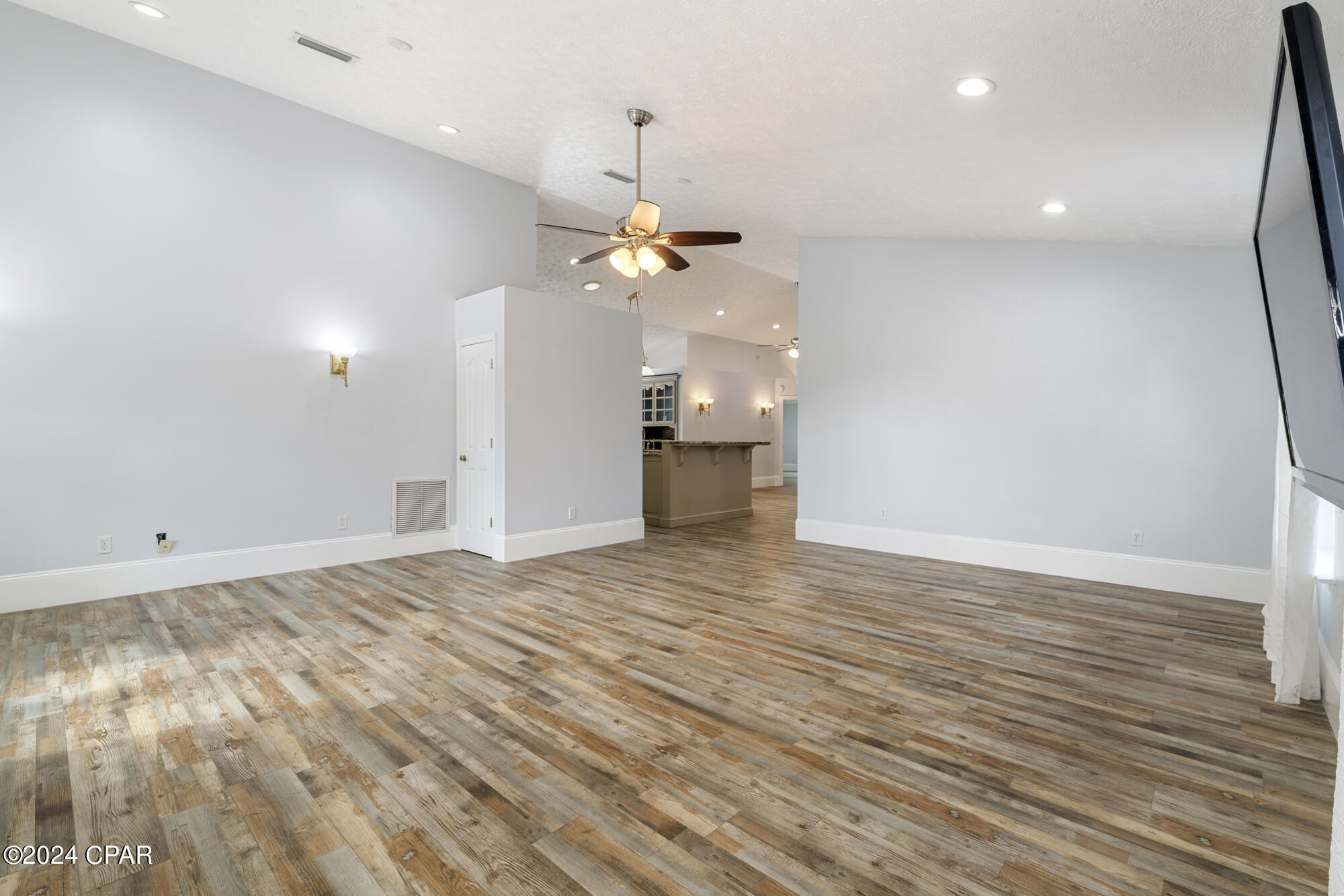 Hiland Heights - Residential