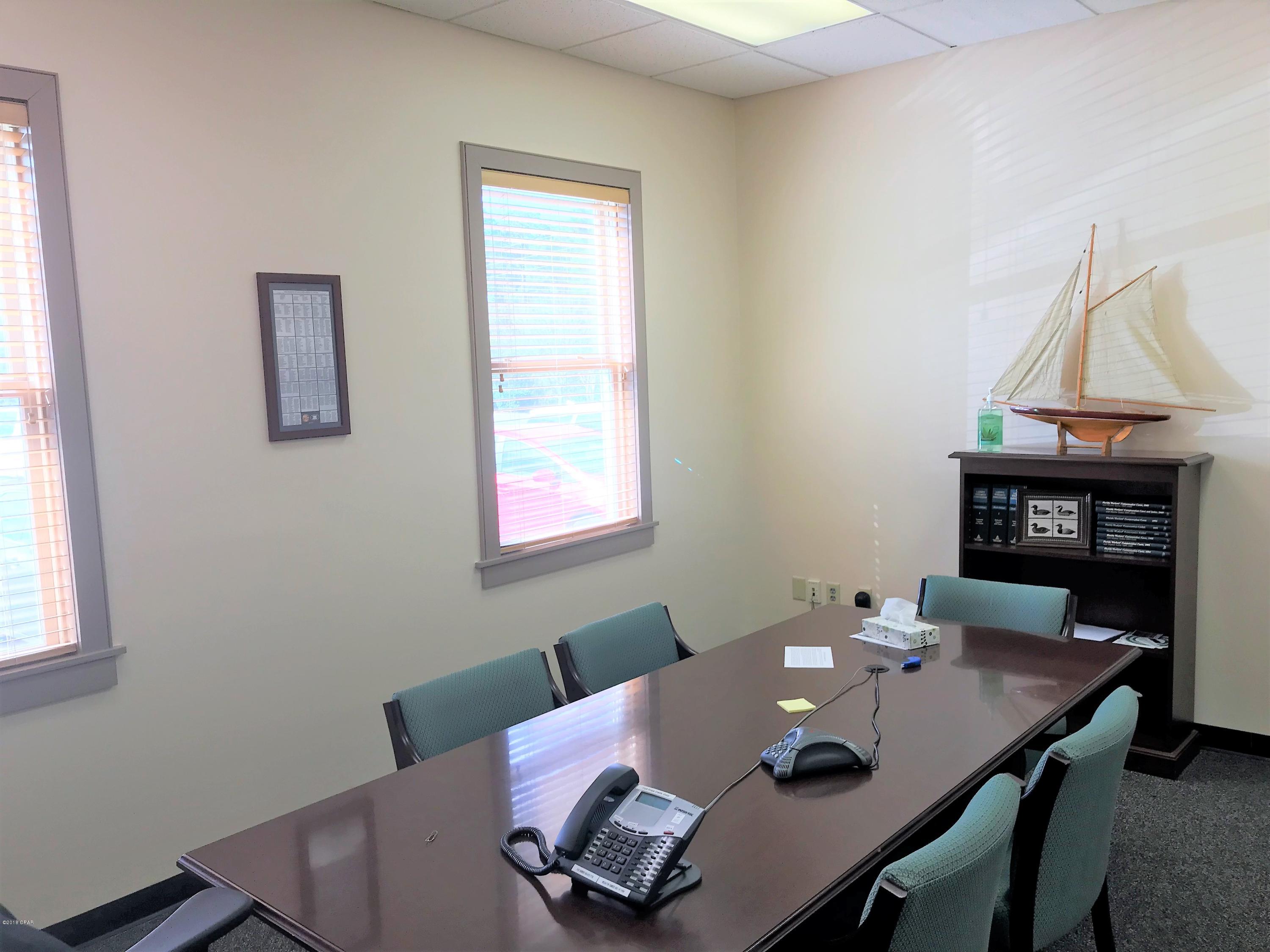 Forest Park - Commercial Lease