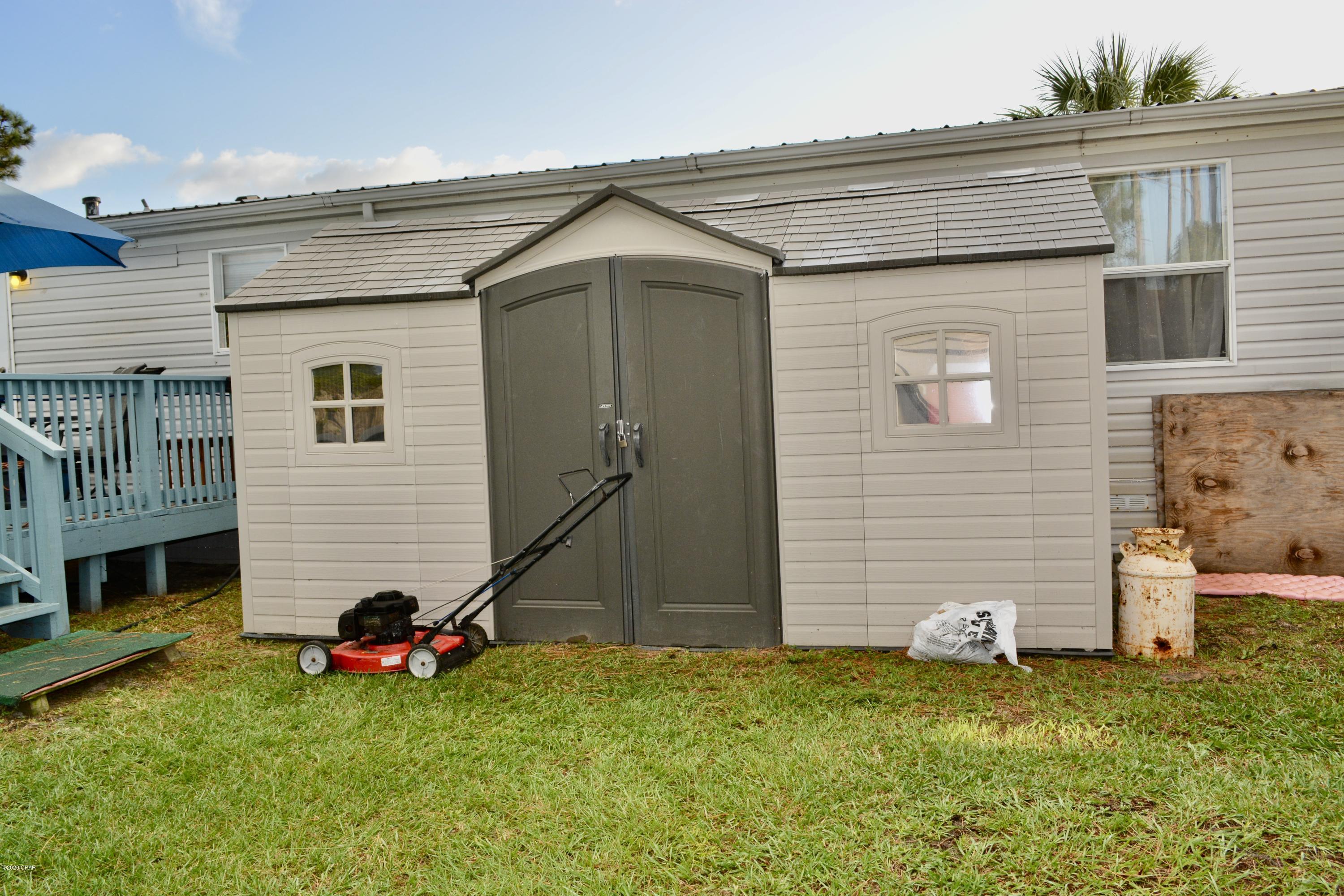 North Lagoon Oaks 7th - Residential