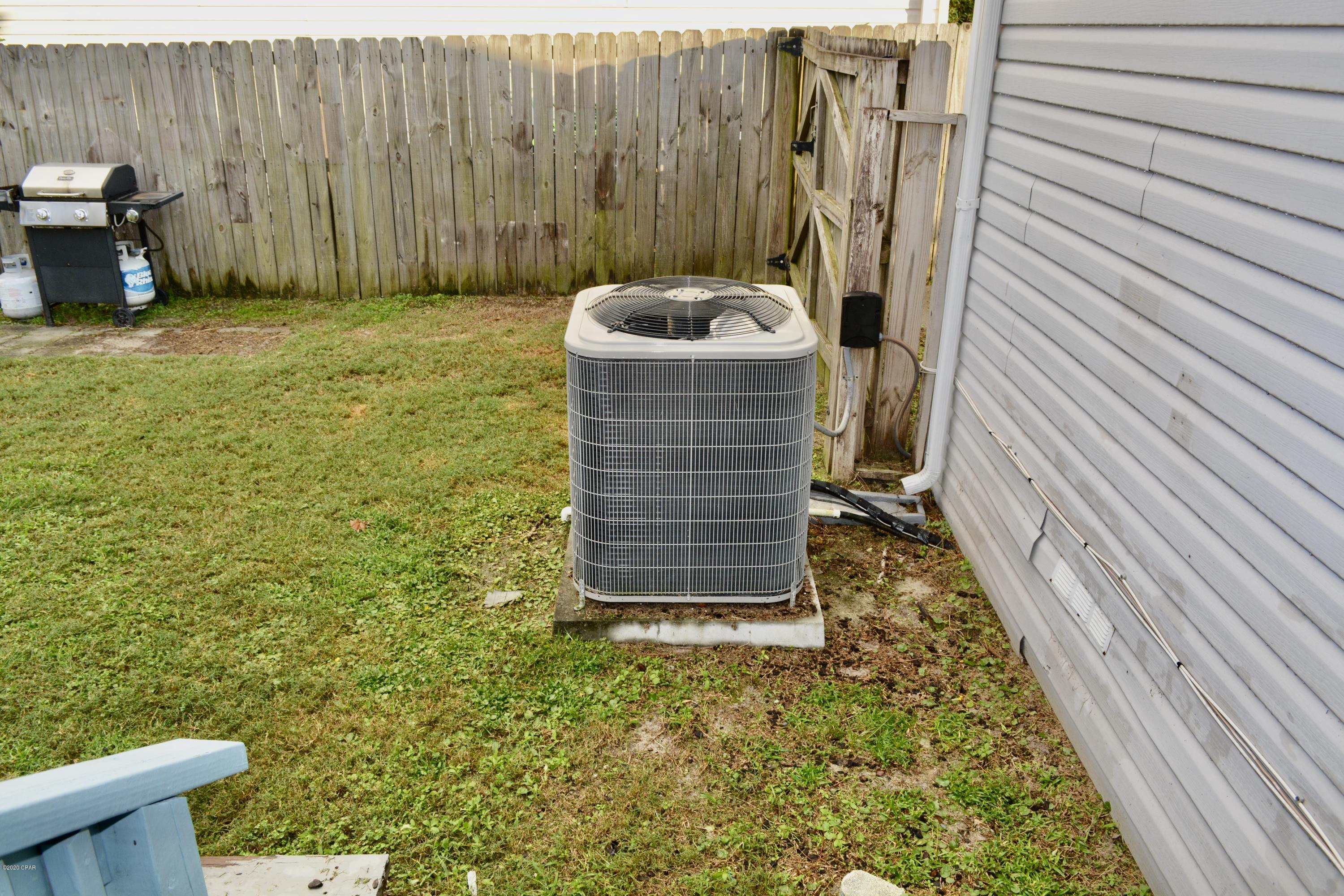 North Lagoon Oaks 7th - Residential