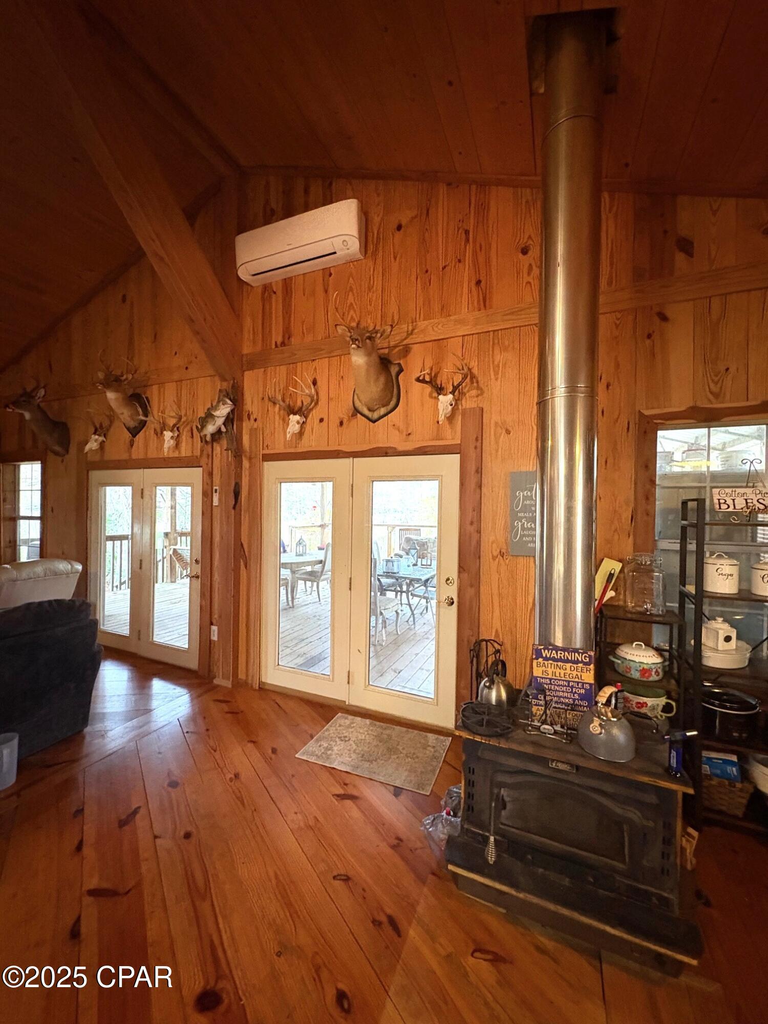 [No Recorded Subdiv] - Land