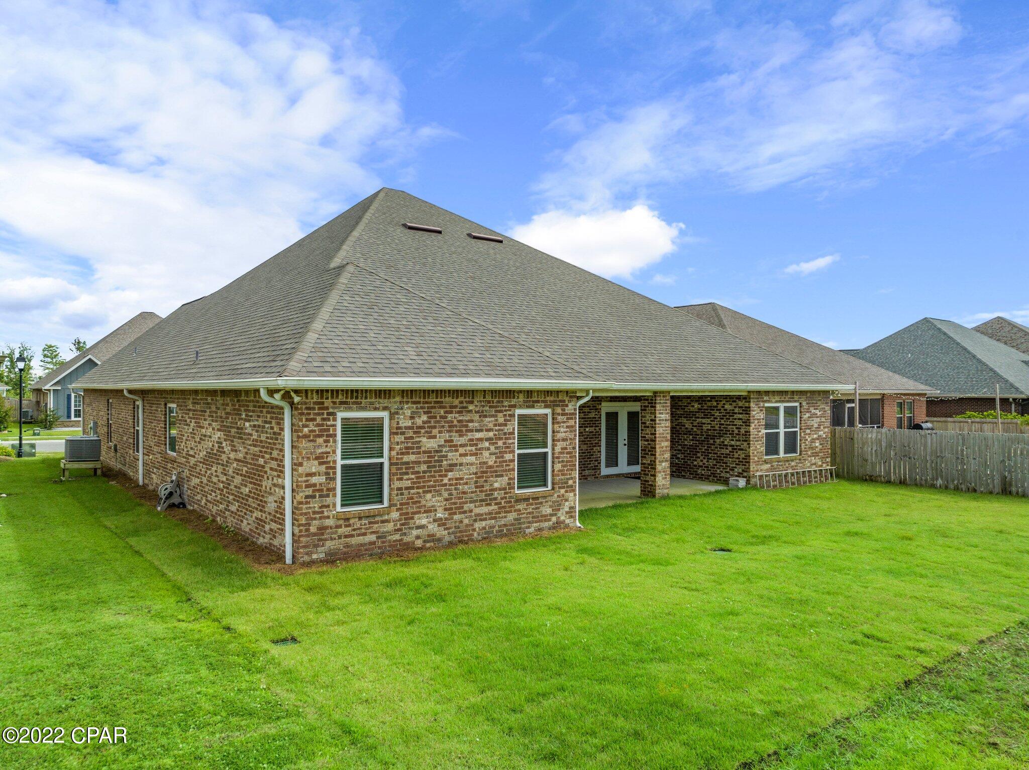 Village Of Mill Bayou/Shoreline Village Ph 1A - Residential