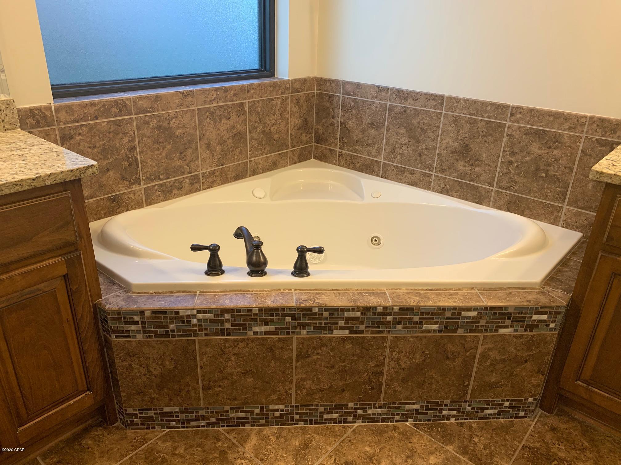 Hawks Landing - Residential