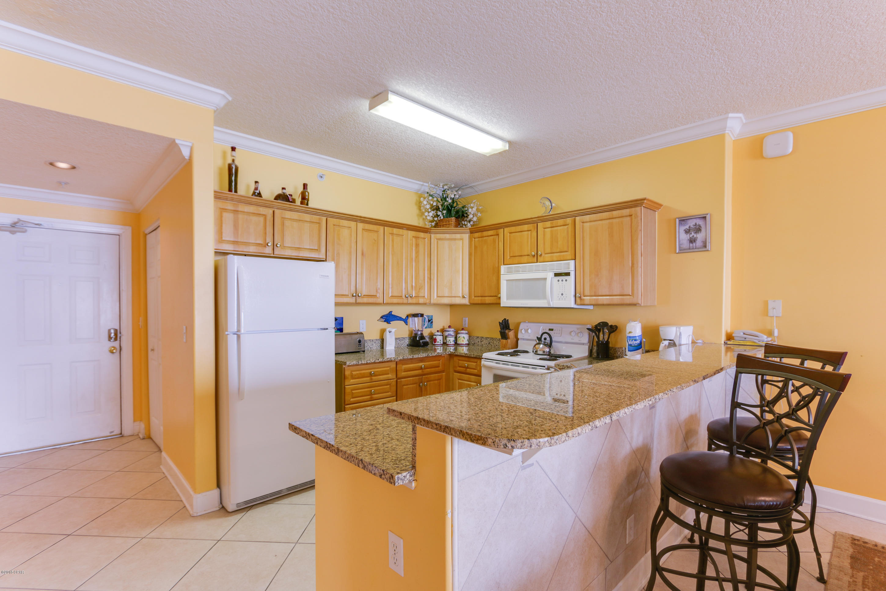 Twin Palms Resort - Residential