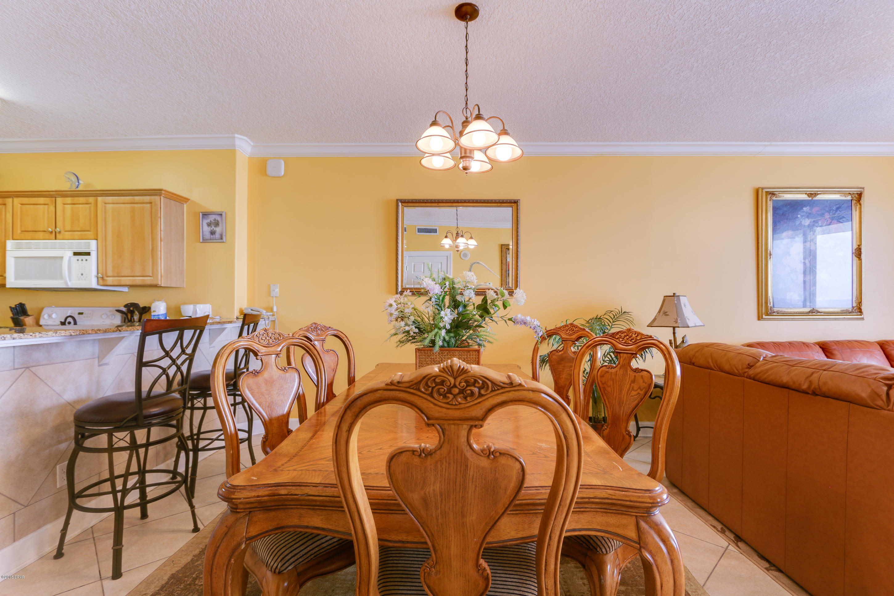 Twin Palms Resort - Residential