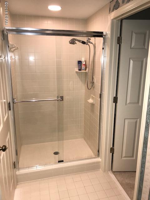 Summerwinds Condo - Residential