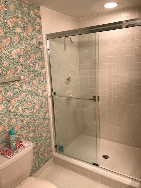 Summerwinds Condo - Residential