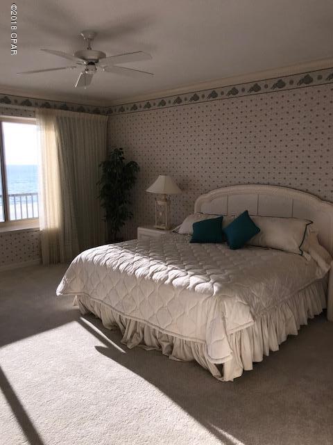 Summerwinds Condo - Residential