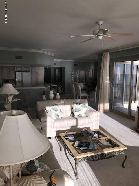 Summerwinds Condo - Residential