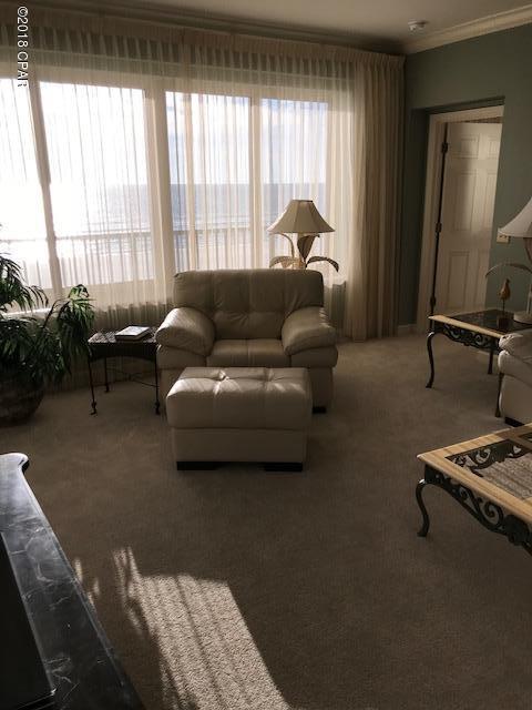 Summerwinds Condo - Residential