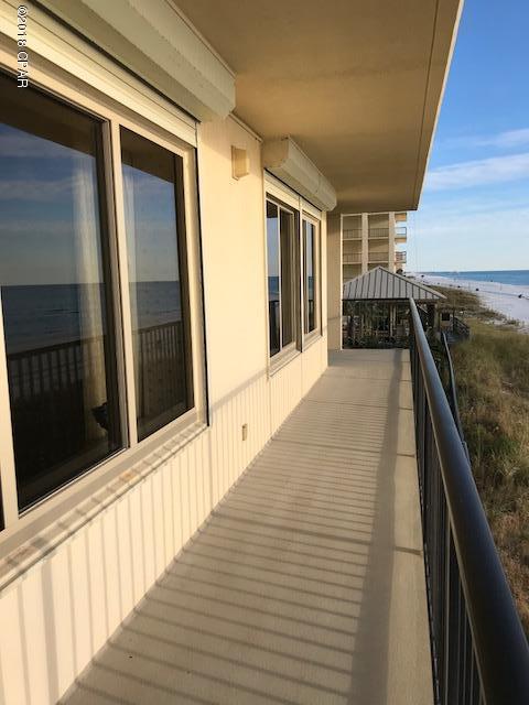 Summerwinds Condo - Residential