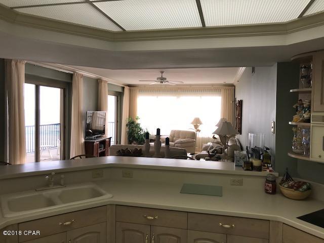 Summerwinds Condo - Residential