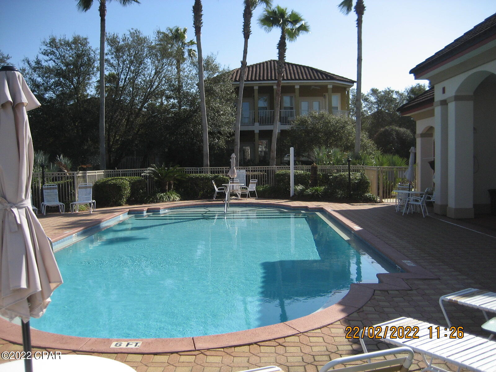 La Valencia Beach Resort - Land