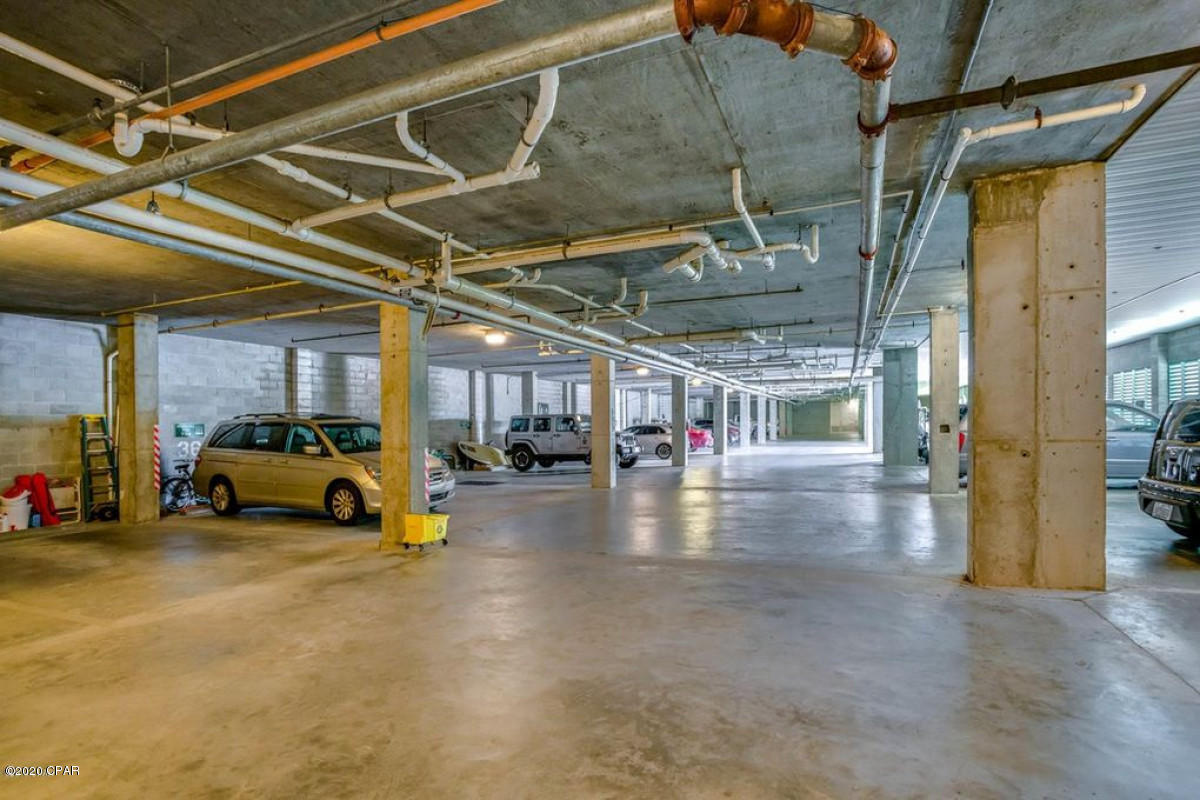 Marina Bay Condo - Residential