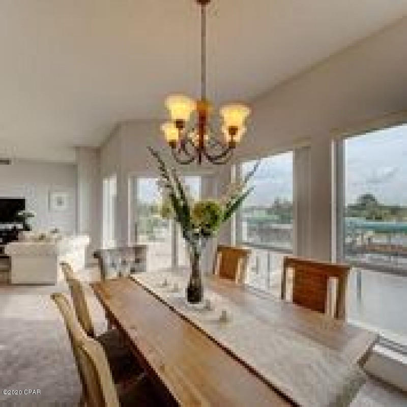 Marina Bay Condo - Residential