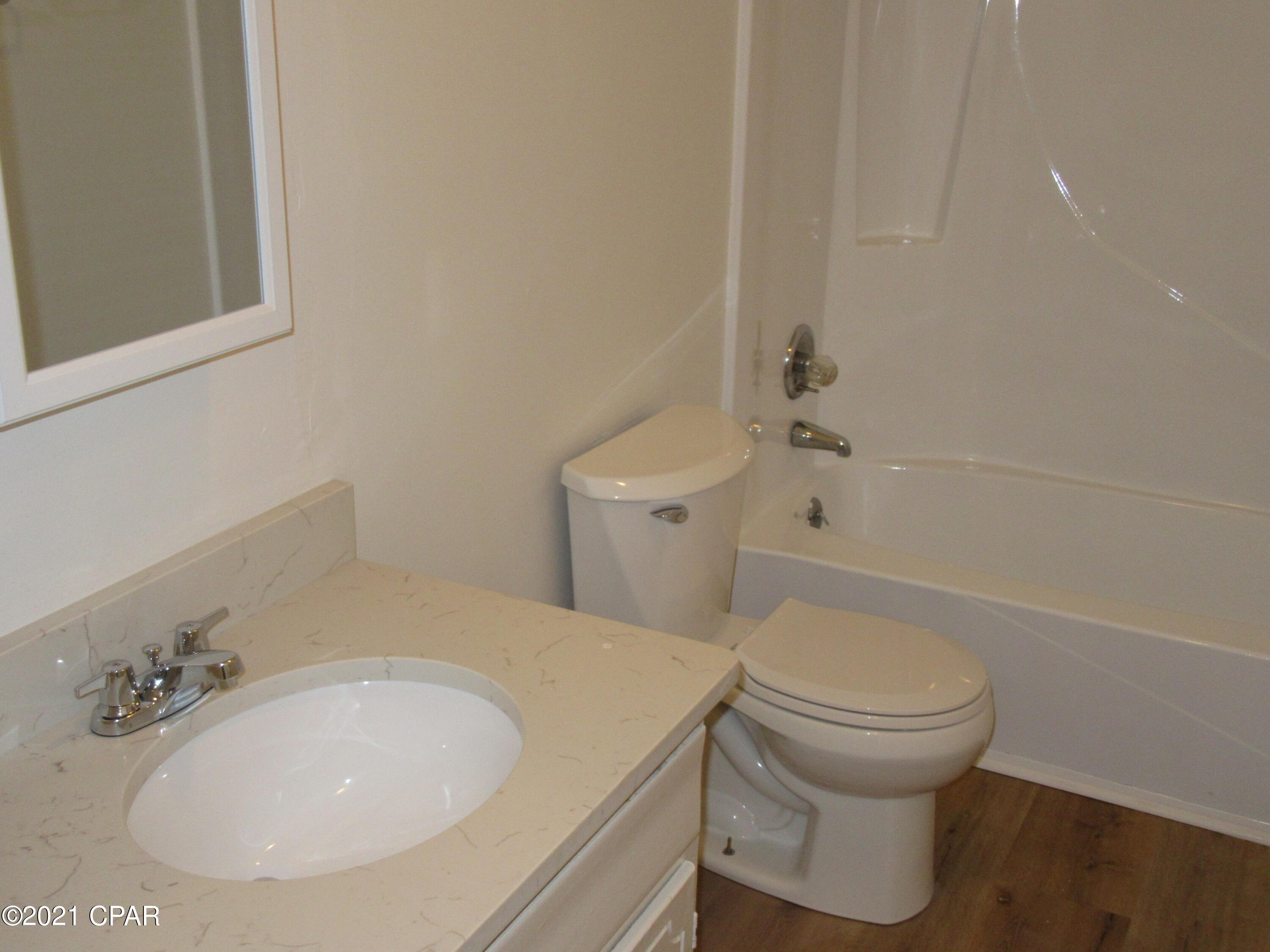 [No Recorded Subdiv] - Residential Lease