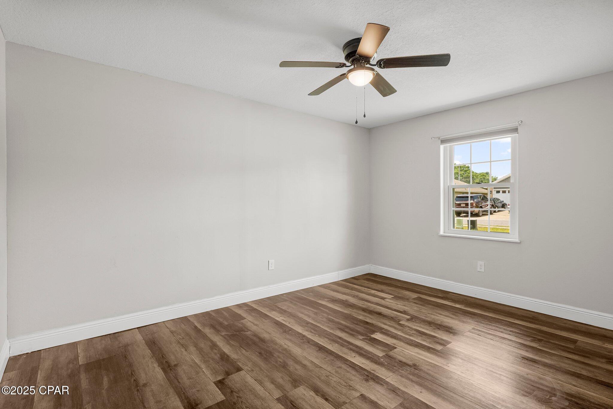 Shadow Bay Unit 5 - Residential