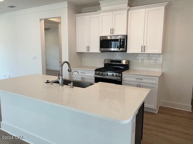 Breakfast Point - Residential